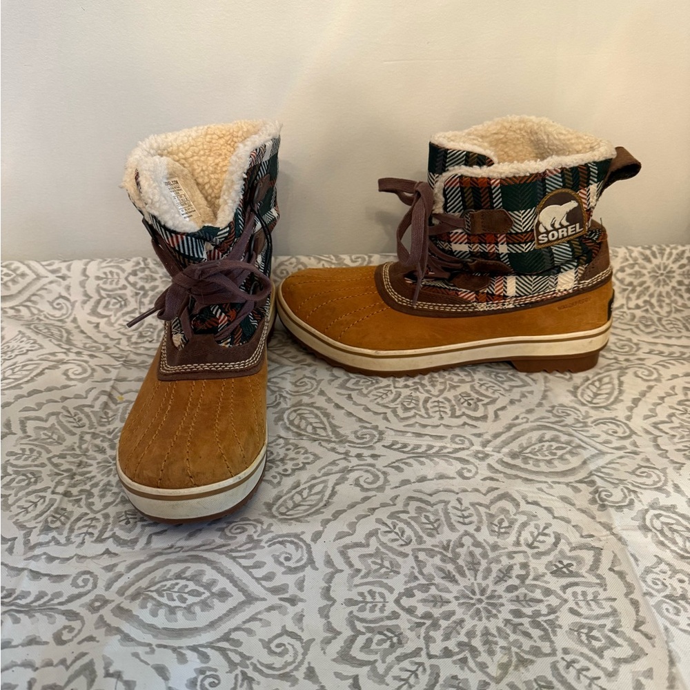Sorrel Tivoli plaid waterproof boot